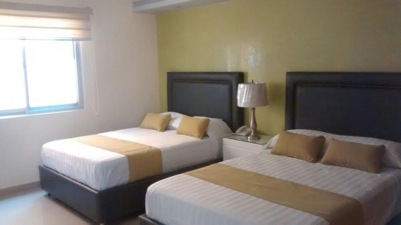 Hotel Tierra Roja Arandas Exterior photo
